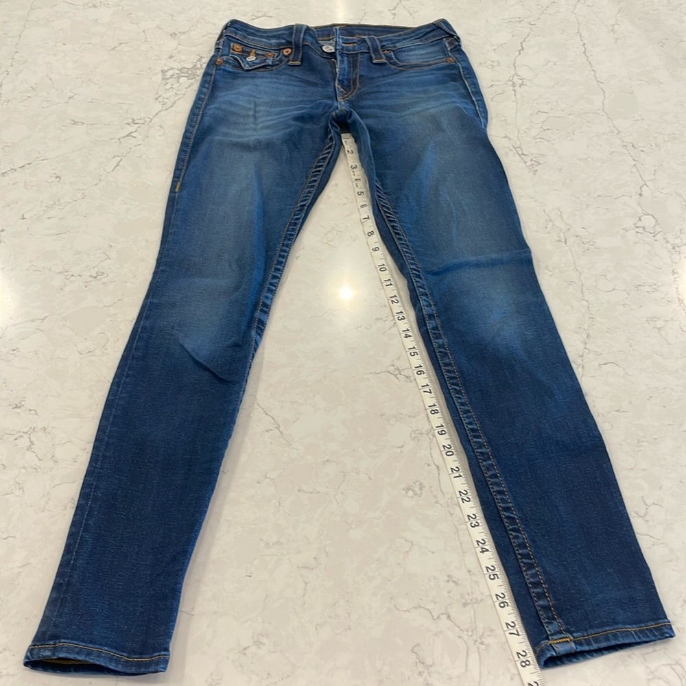 True Religion Super Skinny jeans in size 26.